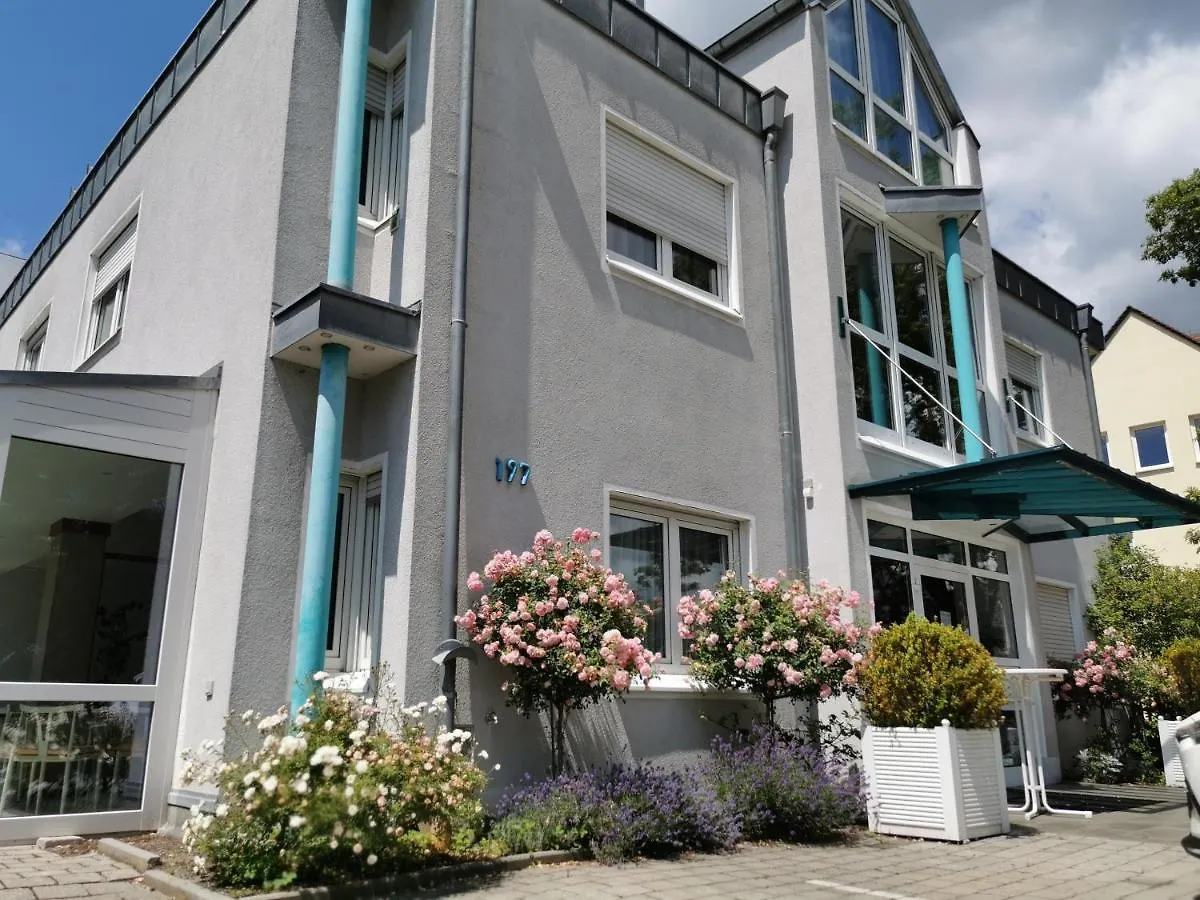 Hotel Alpha Norymberga 3*,