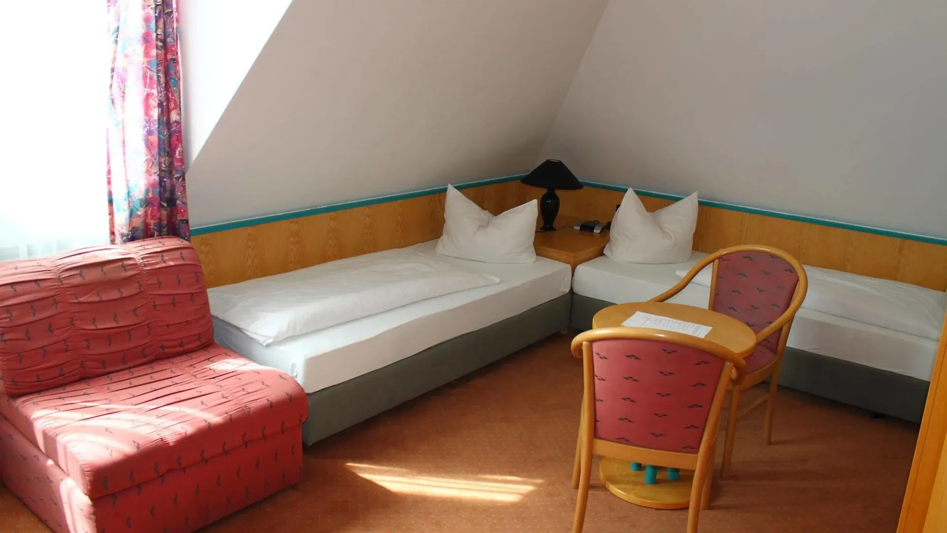 Hotel Alpha Núremberg 3*,  Alemania